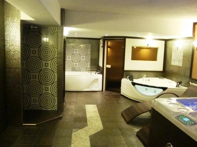 Семеен Хотел Виа Лакус Hotel Sapareva Banya